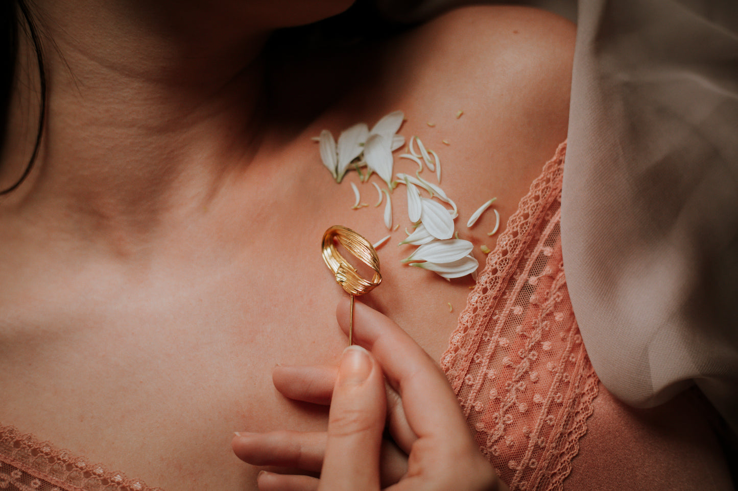 Broche Jû Kyû