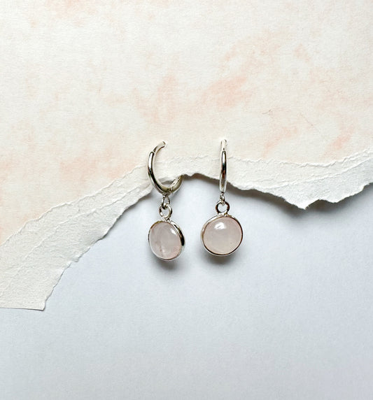 Pendientes de aro con cuarzo rosa