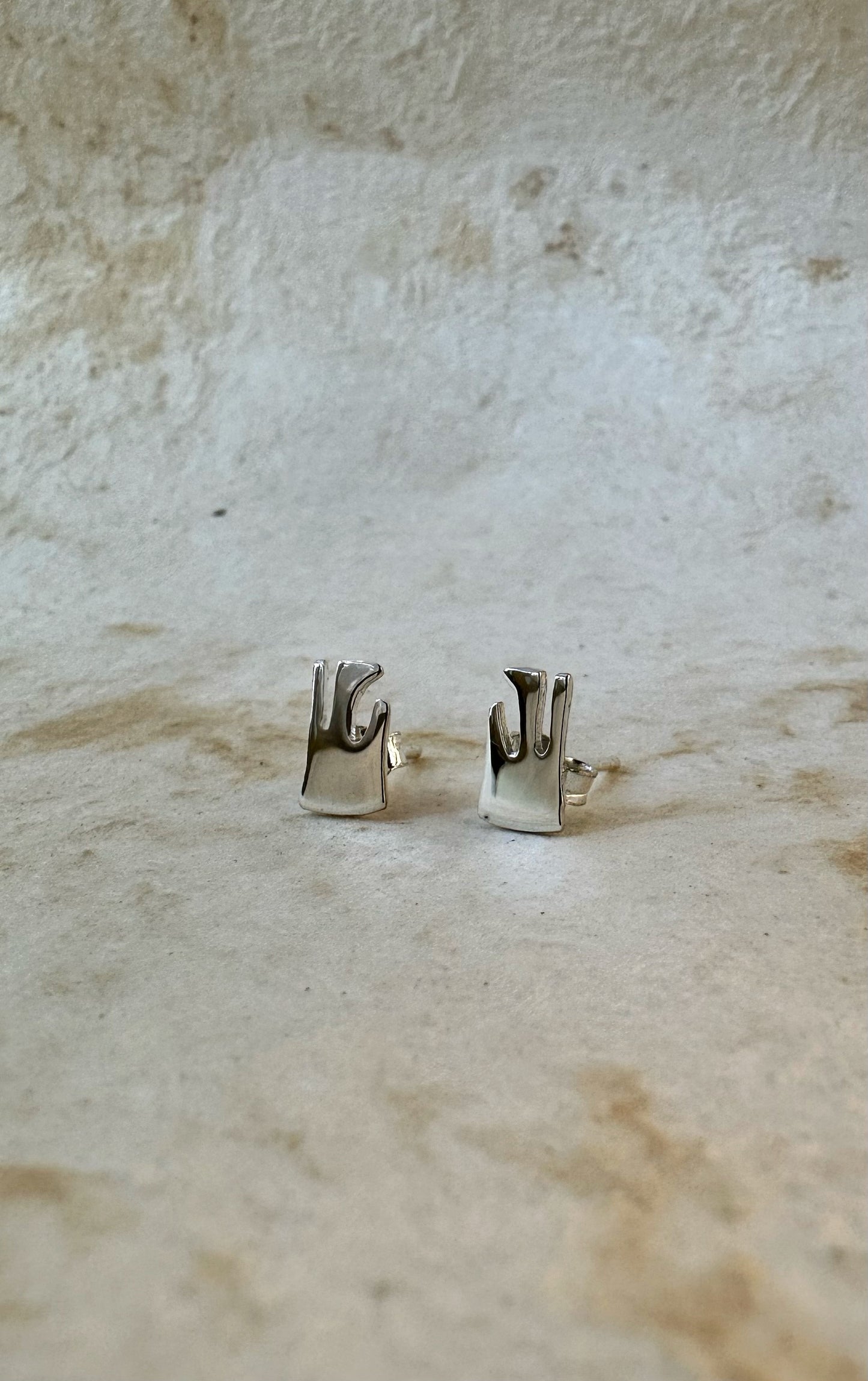 Pendientes Mini Mano Falcón
