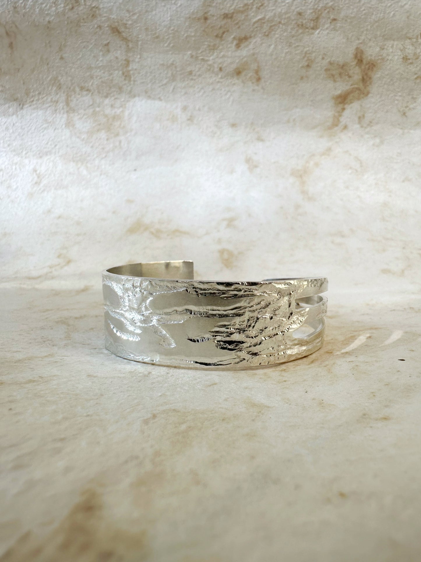 Brazalete Mano Falcón