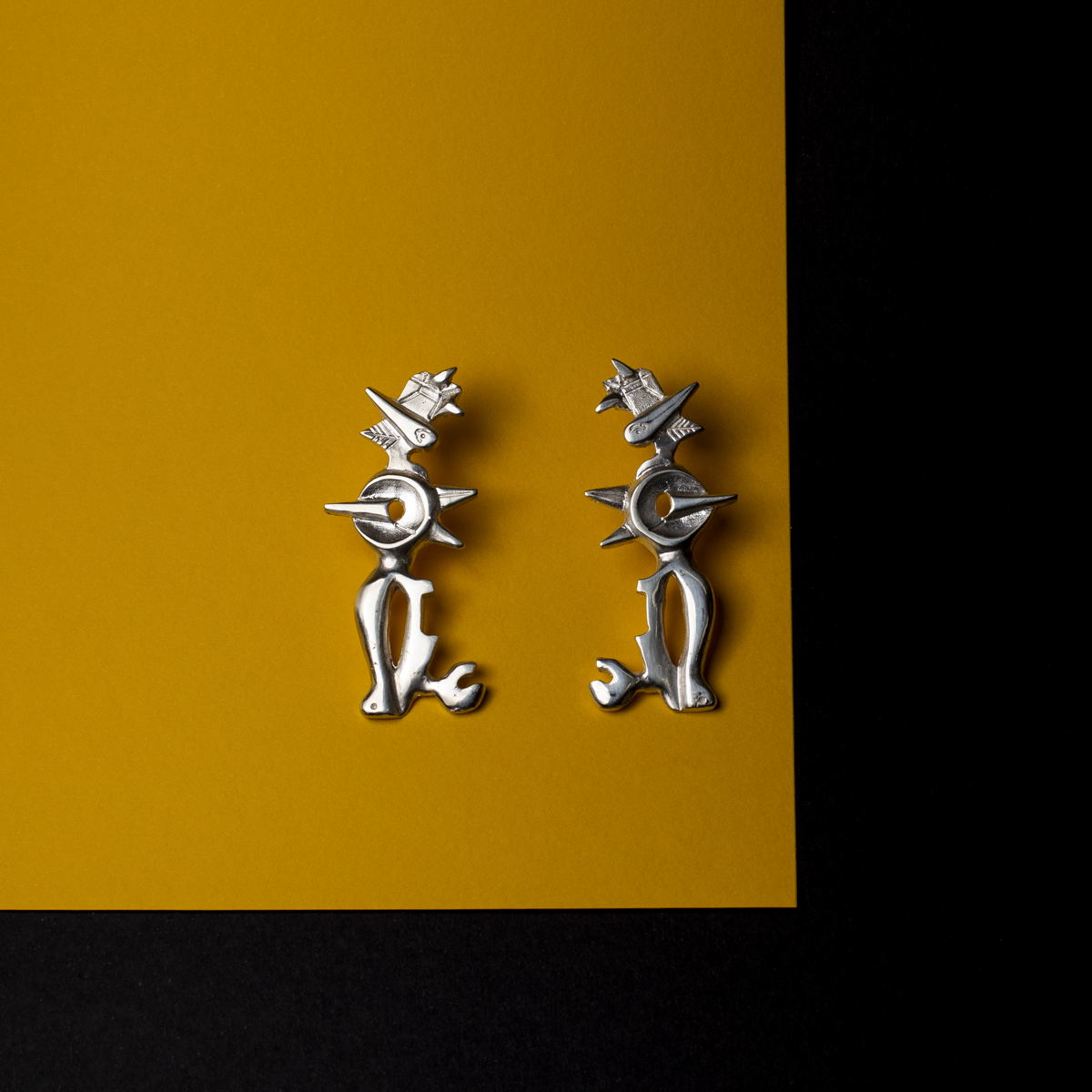 Pendientes Onírica Silueta, realizados en plata 925 milésimas